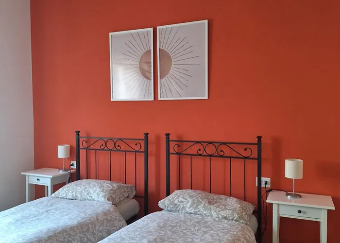 & Breakfast - La Tana Del Luppolo * Вальмадрера