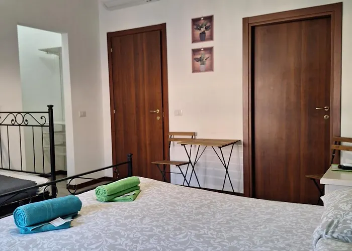 & Breakfast - La Tana Del Luppolo Вальмадрера