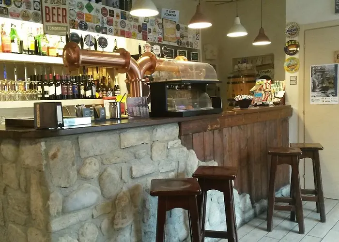 & Breakfast - La Tana Del Luppolo Вальмадрера