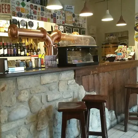 La Tana Del Luppolo 발마드레라